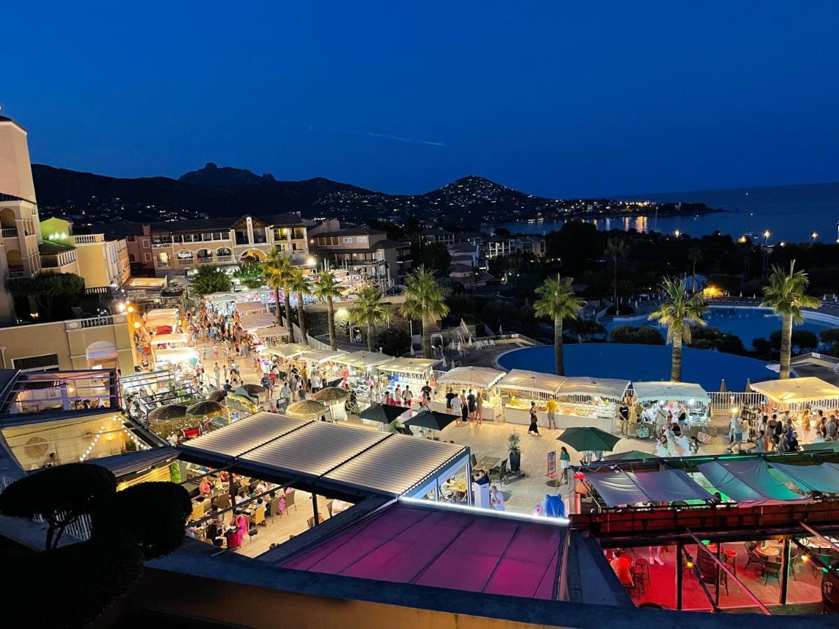 Village Cap Esterel Duplex Vue Mer Centre Сен-Рафаэль Экстерьер фото